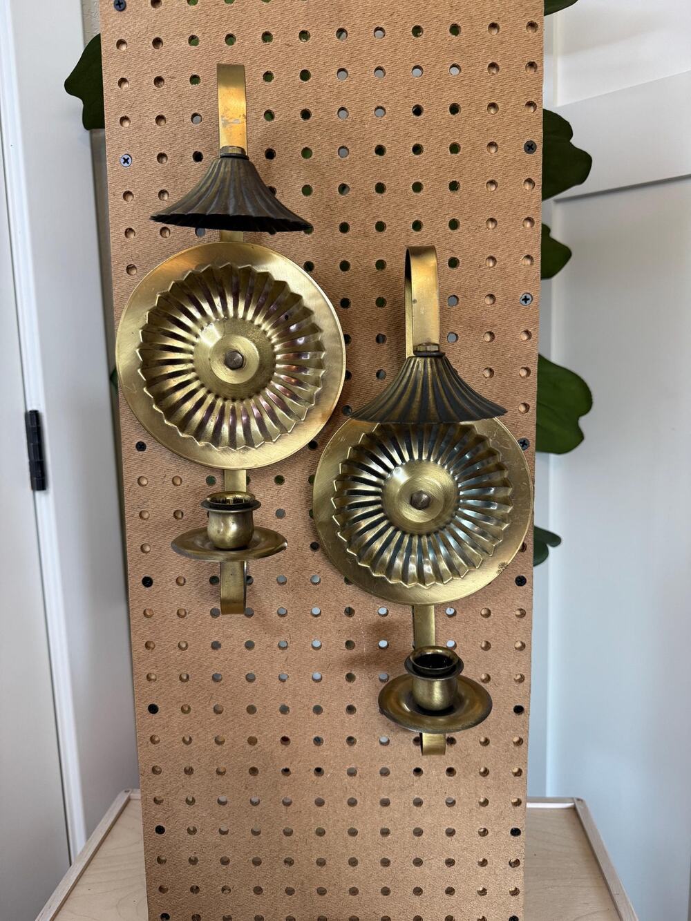 Set of 2 Vintage Metal Wall Sconces
